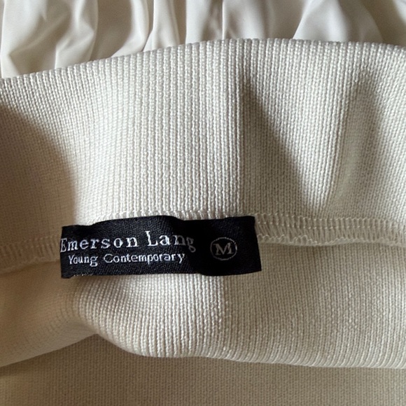 Chic Cream Maxi Skirt with bubble hem - M - Picture 3 of 6